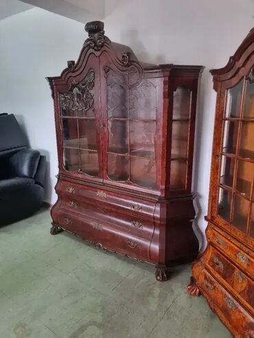 Stilske vitrine: Vitrina u odlicnom stanju. Visina 230cm Dubin45cm Sirina 210cm — 3