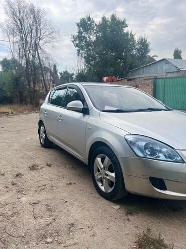 фит запаска: Kia Ceed: 2007 г., 1.6 л, Автомат, Газ, Хетчбек