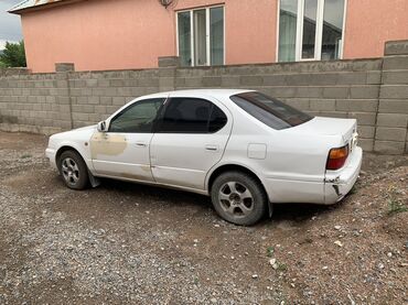 эксклюзивные коврики: Toyota Camry: 1991 г., 2 л, Автомат, Бензин, Седан