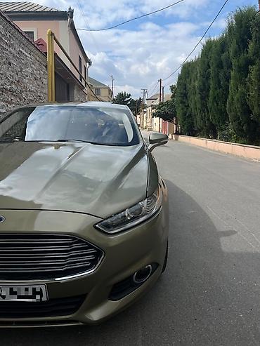Ford: Ford Fusion: 1.6 л | 2012 г. 210000 км Седан — 2