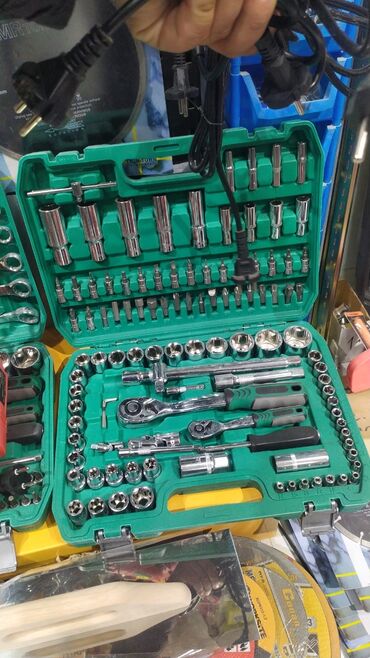 резина на ниву: Yeni Açar dəsti