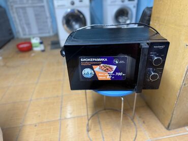 компьютер экран: Микроволновка