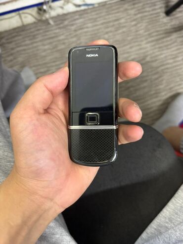 телефон spark 30: Nokia 6700 Slide, Б/у, 2 ГБ, цвет - Черный, 1 SIM