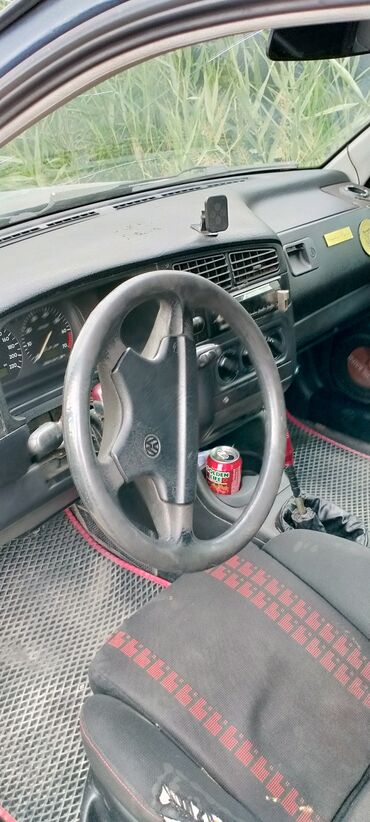сполер на гольф 2: Volkswagen Golf: 1996 г., 1.8 л, Механика, Бензин, Хэтчбэк