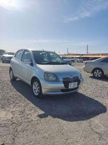 тайота граун: Toyota Vitz: 2000 г., 1.3 л, Автомат, Бензин, Хэтчбэк