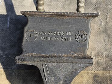 Подушки мотора: Подушка мотора Mercedes-Benz 1998 г., Б/у, Оригинал, Германия — 3