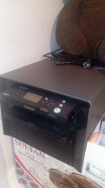 xerox printer: Gəncədə Canon Mf4410 model. 3in1 ksera, skaner,çap funksiyaları var