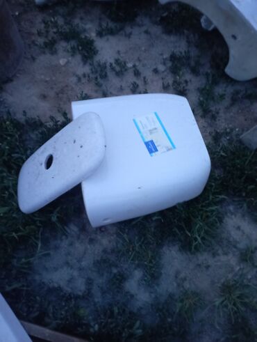 Унитазы: Продаю б/у унитазы — 12