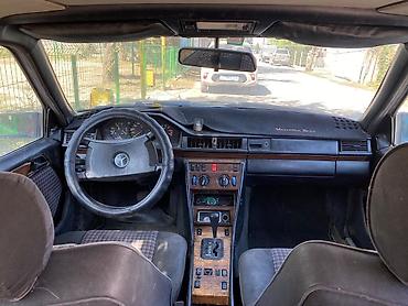 мерс с230: Mercedes-Benz W124: 1990 г., 2.3 л, Автомат, Бензин, Универсал — 6