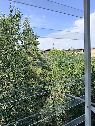 Продажа квартир: 3 комнаты, 58 м², 10 мкр 104 серия, 4 этаж — 13
