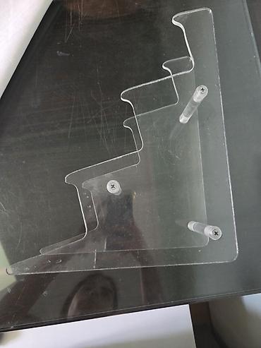 Mebel: Stend/raf 40 eded var turkiyeden 4 dollara alinib magaza baglandigina — 2