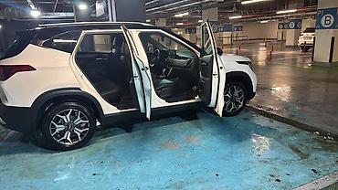 Kia Seltos – şəhər və uzun yol üçün komfortlu və geniş krossover