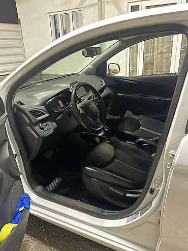 bcd com: Chevrolet Spark: 2020 г., 1 л, Автомат, Бензин, Хэтчбэк — 7