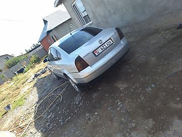 Volkswagen Passat: 2001 г., 2 л, Механика, Бензин, Седан