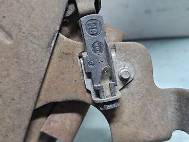 Другие детали салона: Рычаг ручного тормоза (ручника) Opel Agila A / Suzuki Wagon R+ — 3