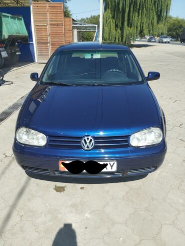 Volkswagen Golf: 2003 г., 1.6 л, Механика, Бензин, Седан