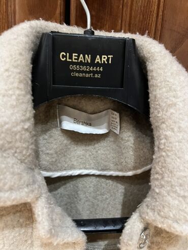 Köynəklər: Bershka qadın/kişilər üçün şerpa tipli qışlıq jaket/palto - Rəng: bej