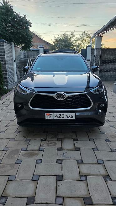 Toyota Highlander: 2023 г., 3.5 л, Автомат, Бензин — 1