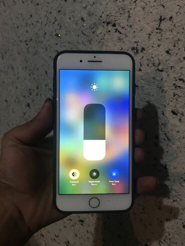 вытяжка кухня: IPhone 8 Plus, Колдонулган, 64 ГБ, Desert Titanium, Каптама, 100 %