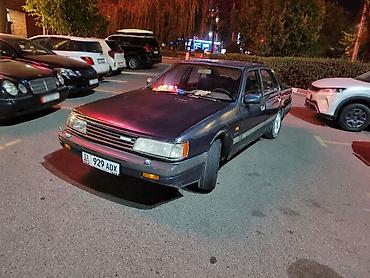 camry 79: Mazda 929: 1989 г., 2.2 л, Механика, Бензин, Седан — 1