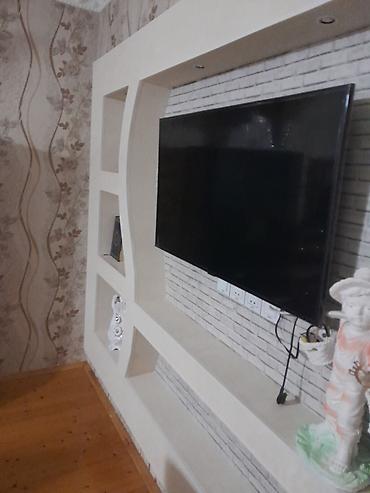Televizorlar: Hec bir purablemi yoxdu yaxşi veziyetdedi yutubu var qiymeti 500 — 4