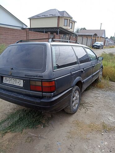 Volkswagen: Volkswagen Passat Variant (универсал) - Кузов: универсал, 5 дверей - — 4