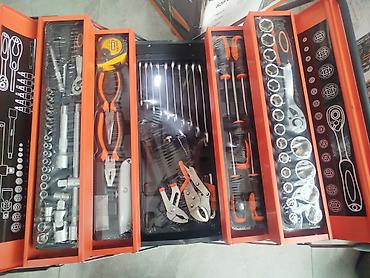 ratchet: Peşəkar universal alət dəsti – çoxsəviyyəli metal alət qutusunda — 1