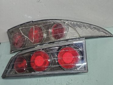 Стоп-сигналы: Комплект стоп-сигналов Mitsubishi 1996 г., Б/у — 18