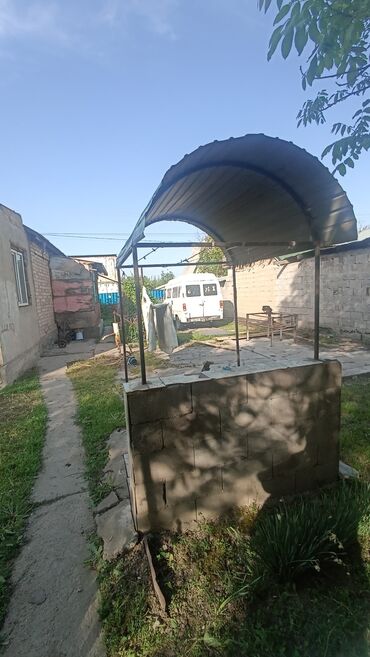 Долгосрочная аренда домов: Дом Село достук 8-я линия д 32 кирпич з комнаты отопление печное — 15