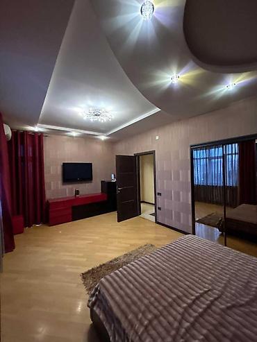 3 otaqlı: İcarəyə verilir 3 otaqlı yeni tikili 179 m², Nizami m. Kateqoriya — 5