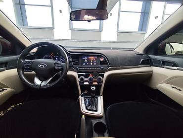 Hyundai: Hyundai Elantra: 2018 г., 2 л, Автомат, Бензин, Седан — 9