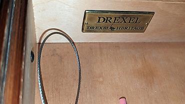 Другая мебель: Шикарные 3 тумбочки Drexel heretage . чистое дерево . цвет красная — 6