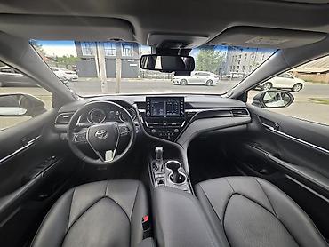 2023: Toyota Camry: 2023 г., 2.5 л, Автомат, Гибрид, Седан — 1