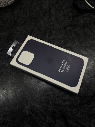 айфон 5 s: Продаю оригинальный silicon case iPhone 13 mini, магнит для