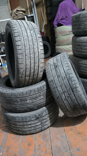 диски spec b: НА ПРОДАЖЕ ШИНЫ 4 ШТ !
ЦЕНА: 20000СОМ 
РАЗМЕР: 255/45 R 20