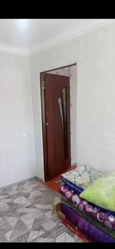 дом село раздольное: 65 кв. м, 3 бөлмө, Унаа токтотуучу жай, Сарай, Забор, тосулган