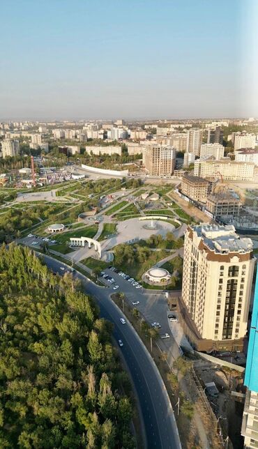 горить: 2 комнаты, 90 м², Элитка, 4 этаж, Дизайнерский ремонт