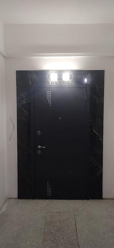 Duş kabinaları, arakəsmələr: Üstü qapalı kabina, Düzbucaqlı — 2