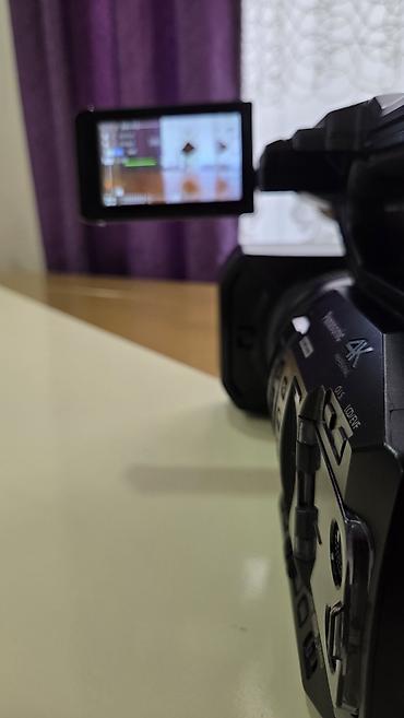 Videokameralar: Panasonic 4K Professional UX Series videoçəkiliş komplekti Peşəkar — 12
