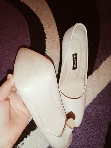 детские весенние туфли: Туфли, Nine West, Размер: 37.5, цвет - Бежевый, Новый
