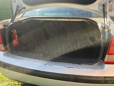 Транспорт: Volkswagen Passat: 1998 г., 2 л, Механика, Бензин, Седан — 6