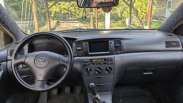 Toyota: Toyota Corolla: 2002 г., 1.6 л, Кол менен иштөөчү, Бензин, Седан — 5
