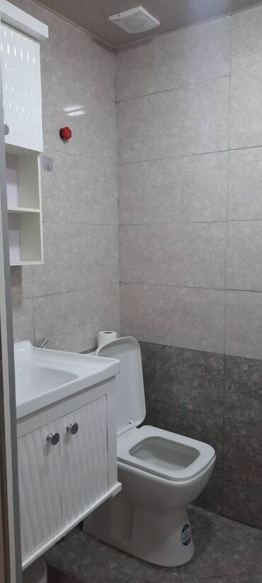 Uzunmüddətli kirayə mənzillər: Biləcəri qəsəbəsi, Demiryolu poliklinikası, Ṣəfa ocagi klinikasinin — 10