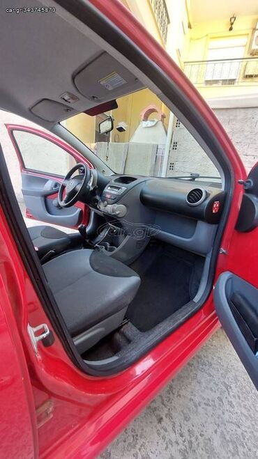 Toyota: Toyota Aygo: 1 l. | 2006 έ. Χάτσμπακ — 3