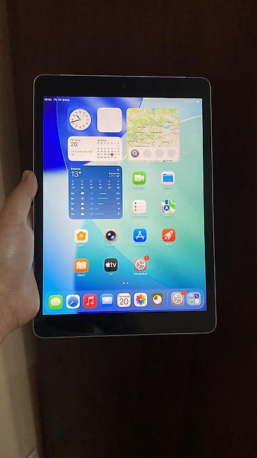 Планшет, Apple, память 64 ГБ, 10" - 11", 4G (LTE), Б/у, Детский цвет - Черный