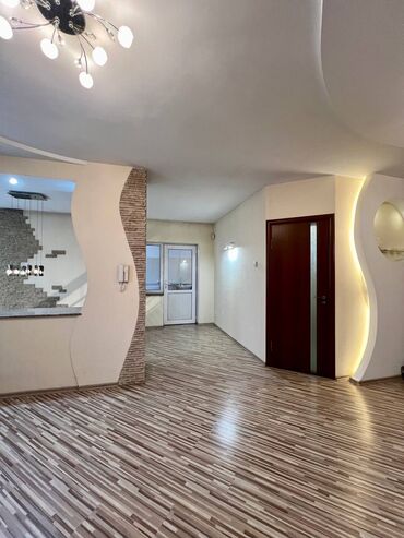 Продажа домов: Дом, 240 м², 5 комнат, Агентство недвижимости, Евроремонт — 24