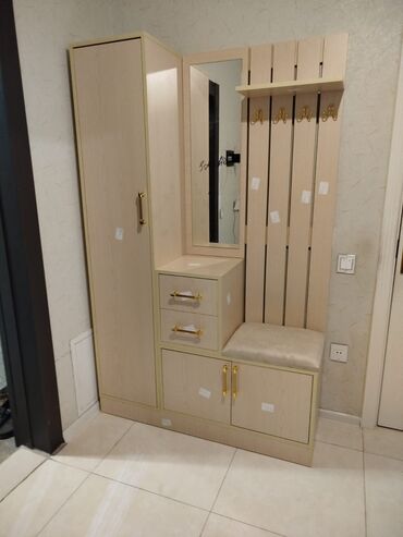 трюмо в прихожую: Шкаф в прихожей