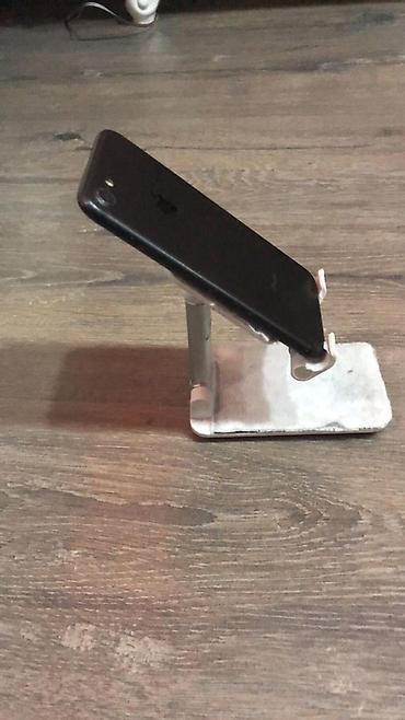 Apple iPhone: IPhone 7, 32 GB, Qırmızı, Barmaq izi — 8