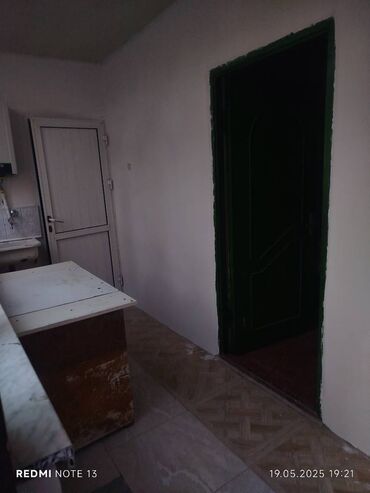 Uzunmüddətli kirayə mənzillər: Addelni heyet evidi kiraye verilir makler veya vasiteci evi deyil — 7