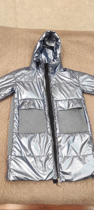 плащ дождовик: Продаю подрастковый плащь, куртка состояние отличное Ростовка
